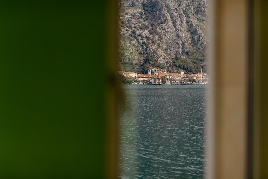 Sea Holiday Muo With Sea And City View Kotor Zewnętrze zdjęcie